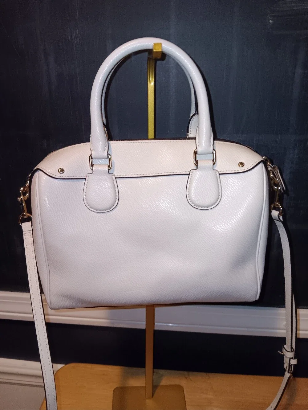 Coach Leather Bennett Bag With Long Strap